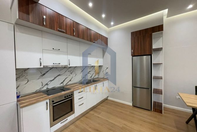 Shtepi me qera Apartament ne Tirane, 1+1, Mobilimi E mobiluar, Pagesa 500  Euro.