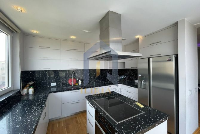 Shtepi ne shitje 3+1 ne Tirane - 320,000 Euro