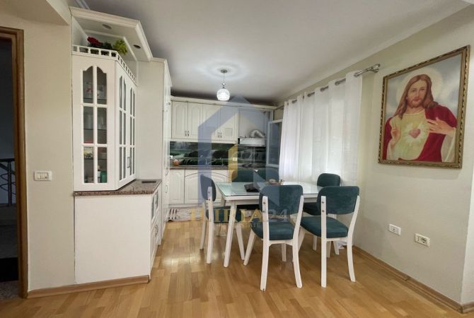 Shtepi ne shitje 2+1 ne Tirane - 135,000 Euro