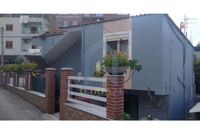 Shtepi ne shitje 6+1 ne Tirane - 320,000 Euro