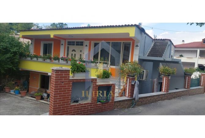 Shtepi ne shitje 6+1 ne Tirane - 320,000 Euro