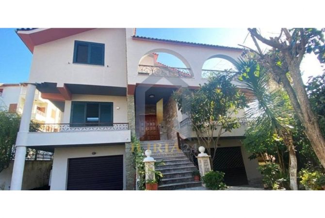 Shtepi ne shitje 7+1 ne Tirane - 465,000 Euro