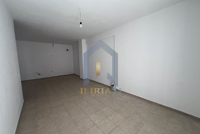 Shtepi me qera 2+1 ne Tirane - 350 Euro