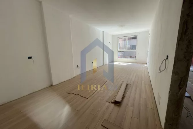 Shtepi ne shitje 1+1 ne Tirane - 155,000 Euro