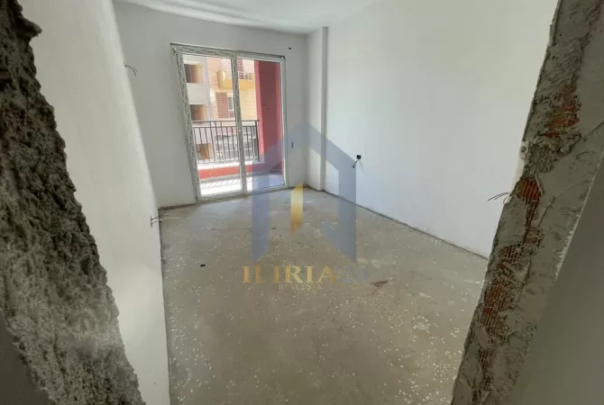 Shtepi ne shitje 1+1 ne Tirane - 155,000 Euro
