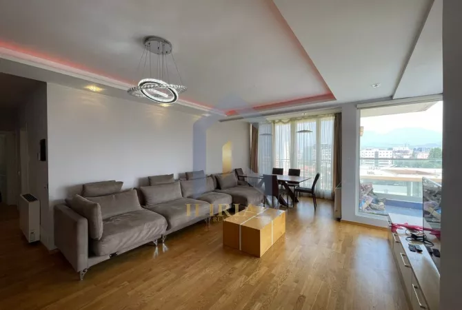 Shtepi ne shitje 3+1 ne Tirane - 290,000 Euro