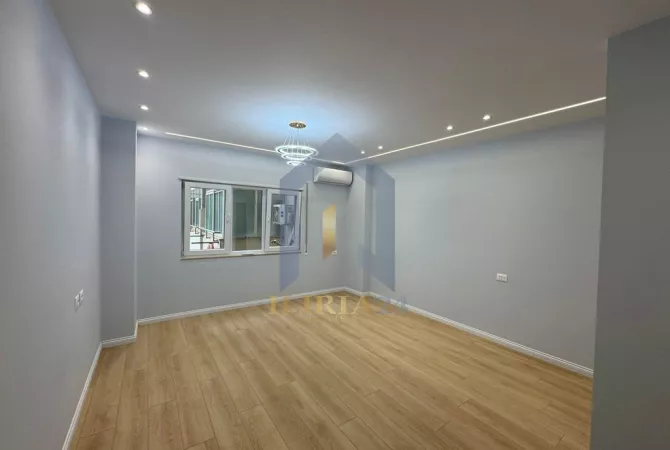 Shtepi ne shitje 2+1 ne Tirane - 245,000 Euro