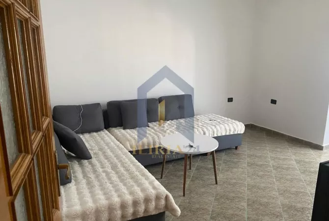 Shtepi ne shitje 2+1 ne Tirane - 130,000 Euro