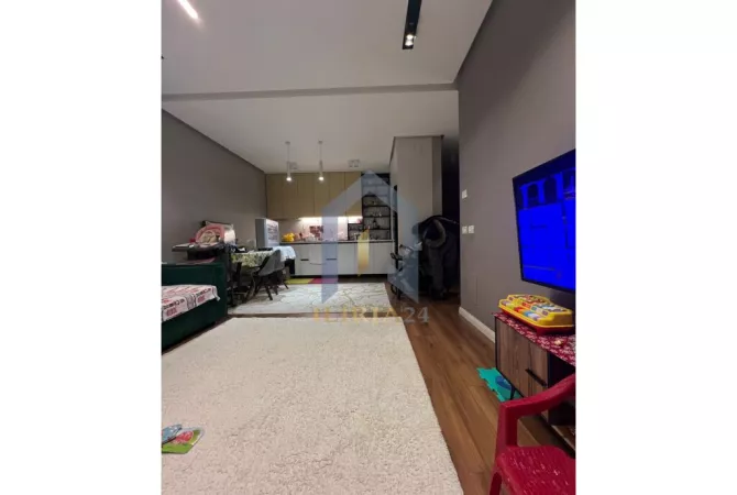 Shtepi ne shitje 1+1 ne Tirane - 140,000 Euro