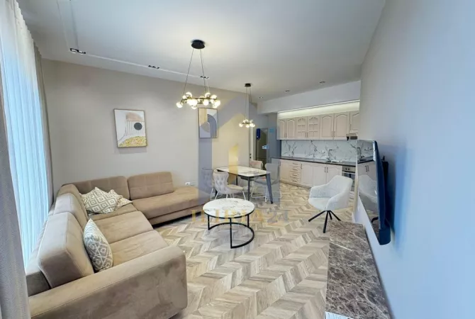 Shtepi ne shitje 2+1 ne Tirane - 360,000 Euro