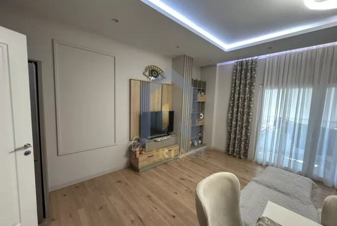 Shtepi ne shitje 2+1 ne Tirane - 150,000 Euro
