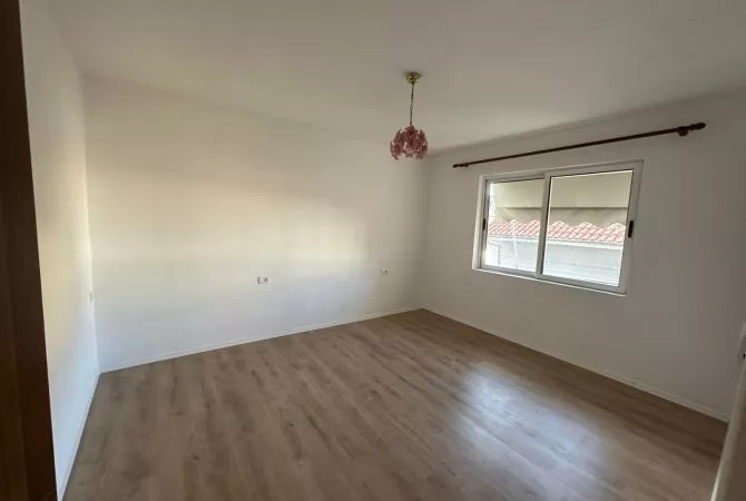 House for Sale 1+1 in Tirana - 102,000 Euro