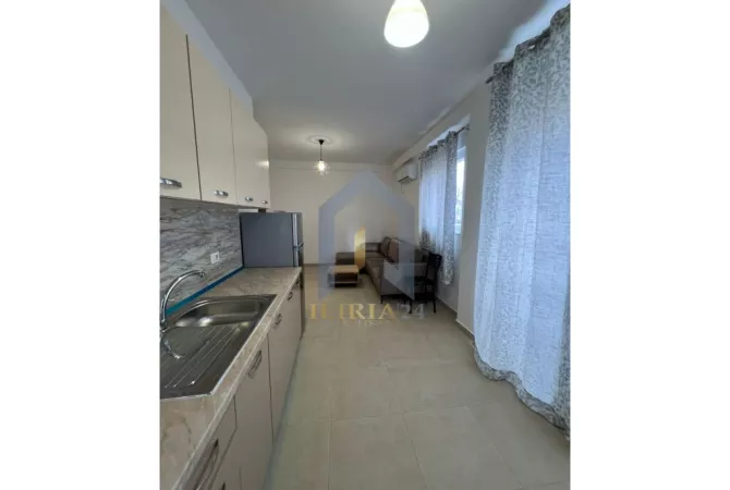 Shtepi me qera 2+1 ne Tirane - 350 Euro