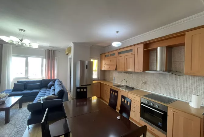 Casa in affitto 2+1 a Tirana - 800 Euro