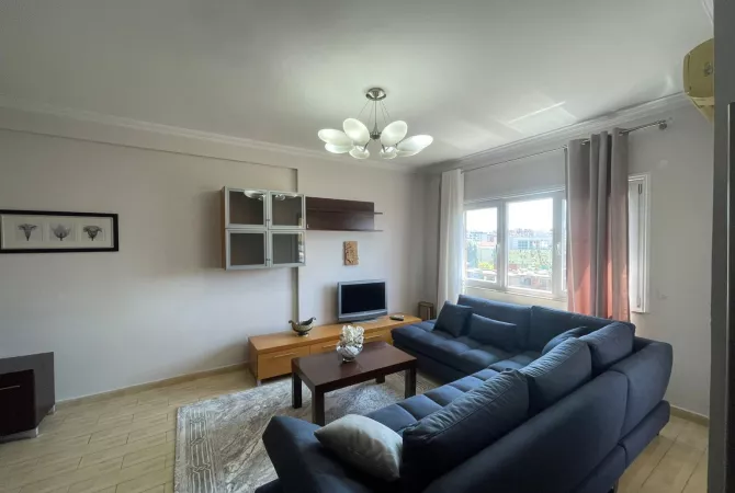 Shtepi me qera 2+1 ne Tirane - 800 Euro