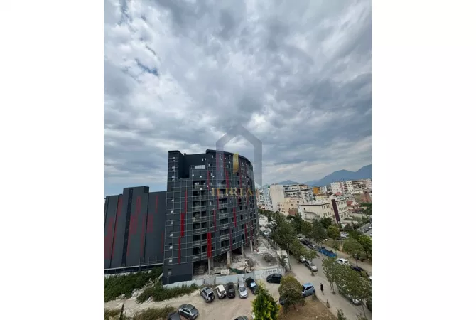 Shtepi ne shitje 1+1 ne Tirane - 130,000 Euro