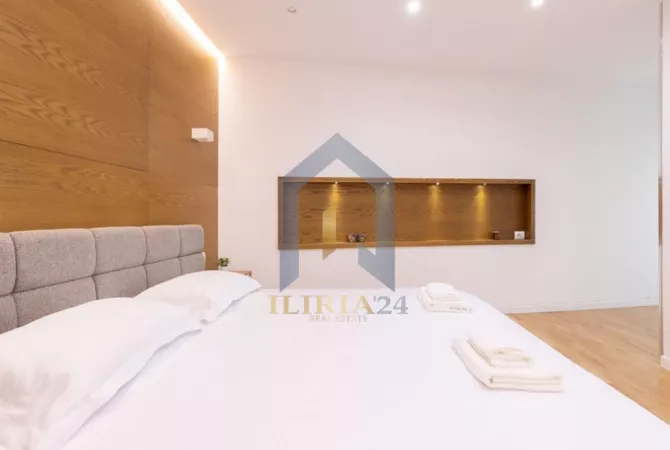 Shtepi ne shitje Apartament ne Tirane, 2+1, Mobilimi E mobiluar, Pagesa 252,000  Euro.