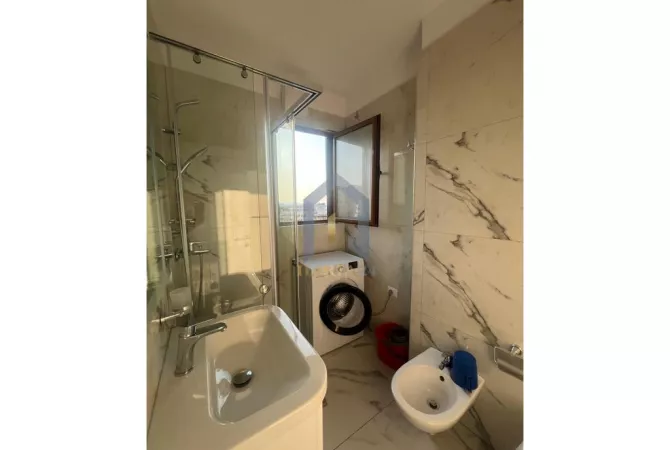Shtepi me qera Garsoniere ne Tirane - 500 Euro
