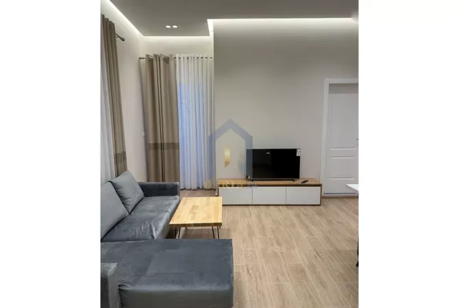 Shtepi me qera 2+1 ne Tirane - 600 Euro