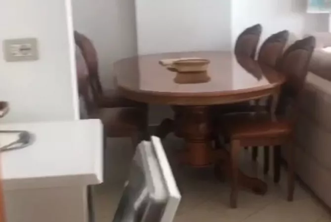 Shtepi me qera Apartament ne Tirane, 1+1, Mobilimi E mobiluar, Pagesa 550  Euro.