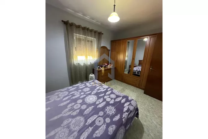 Shtepi me qera Apartament ne Tirane, 2+1, Mobilimi E mobiluar, Pagesa 550  Euro.