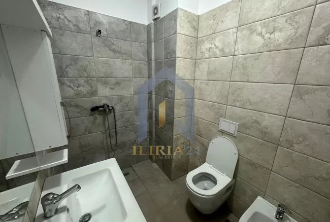Shtepi me qera 2+1 ne Tirane - 800 Euro