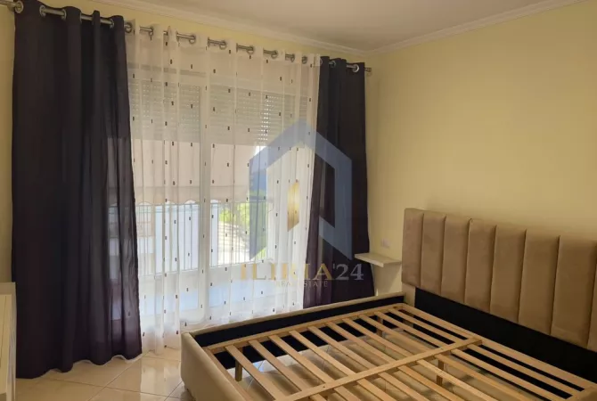 Shtepi me qera Apartament ne Tirane, 1+1, Mobilimi E mobiluar, Pagesa 600  Euro.