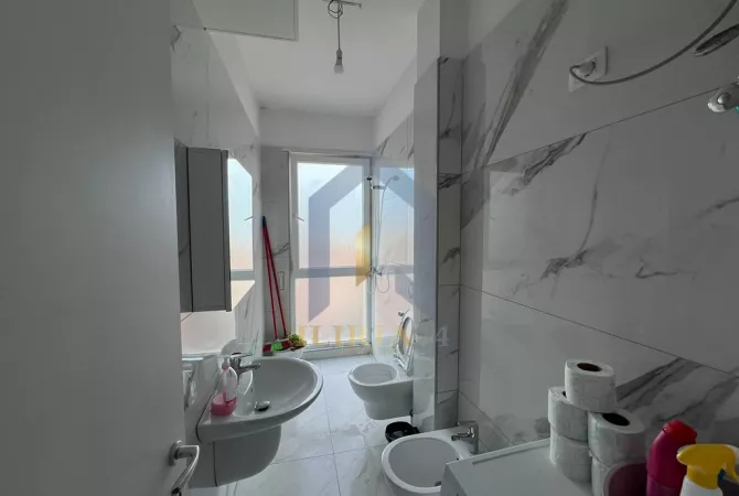 Shtepi me qera 1+1 ne Tirane - 650 Euro