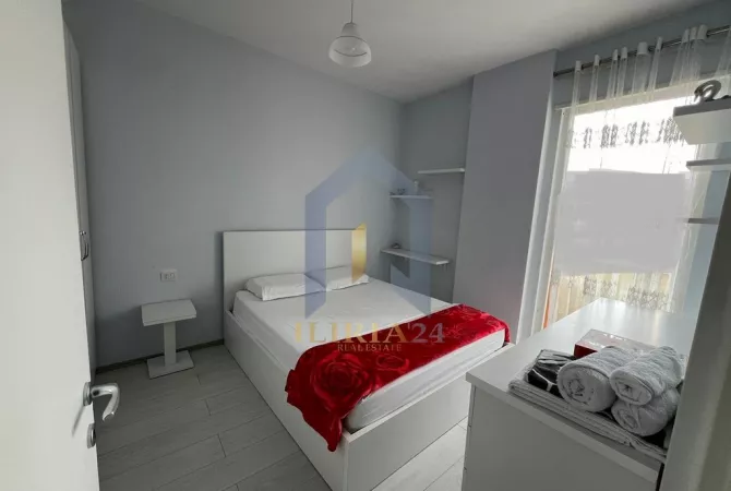 Shtepi me qera Apartament ne Tirane, 1+1, Mobilimi E mobiluar, Pagesa 650  Euro.