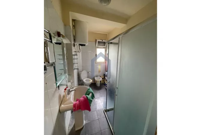 Shtepi me qera 2+1 ne Tirane - 600 Euro