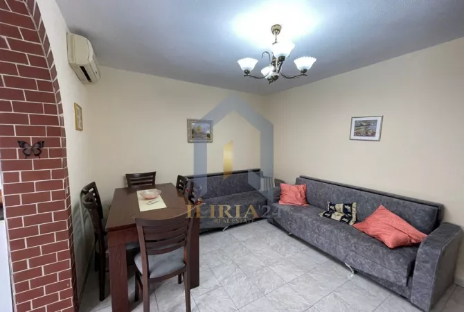 Shtepi me qera 2+1 ne Tirane - 600 Euro