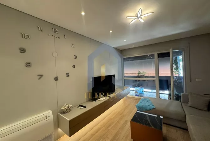 Shtepi me qera Apartament ne Tirane, 2+1, Mobilimi E mobiluar, Pagesa 850  Euro.