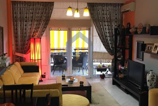 Shtepi me qera Apartament ne Tirane, 2+1, Mobilimi E mobiluar, Pagesa 700  Euro.