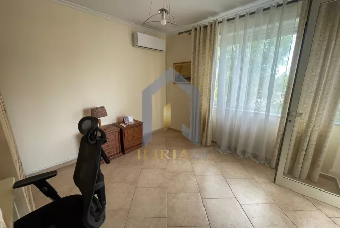 Apartment for rent in Tirana 3+1, In Part