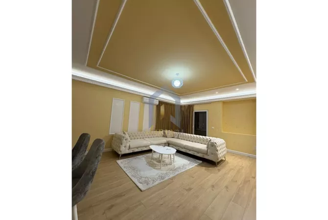 Shtepi me qera Apartament ne Tirane, 2+1, Mobilimi E mobiluar, Pagesa 900  Euro.