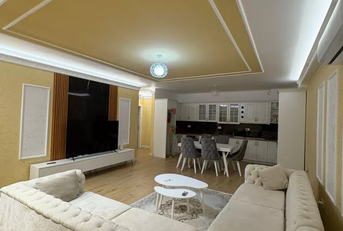 Shtepi me qera Apartament ne Tirane, 2+1, Mobilimi E mobiluar, Pagesa 900  Euro.