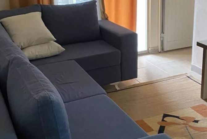 Shtepi me qera 2+1 ne Tirane - 600 Euro