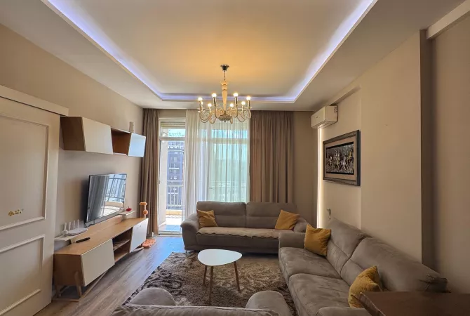 Shtepi me qera 2+1 ne Tirane - 700 Euro