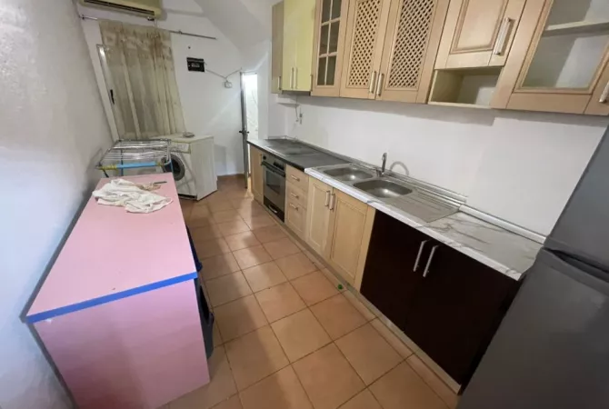 Shtepi me qera 1+1 ne Tirane - 350 Euro
