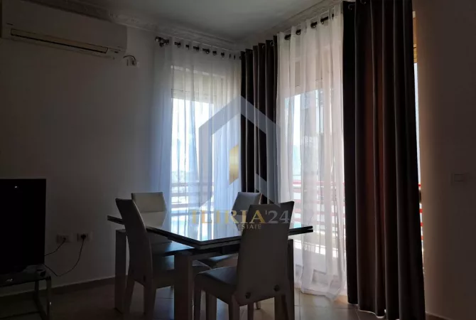 Casa in affitto 2+1 a Tirana - 1,000 Euro