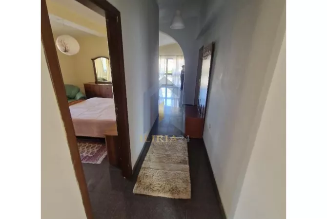 Shtepi me qera 2+1 ne Tirane - 450 Euro