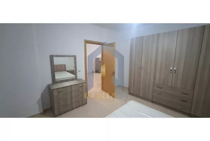 Shtepi me qera Apartament ne Tirane, 2+1, Mobilimi E mobiluar, Pagesa 600  Euro.