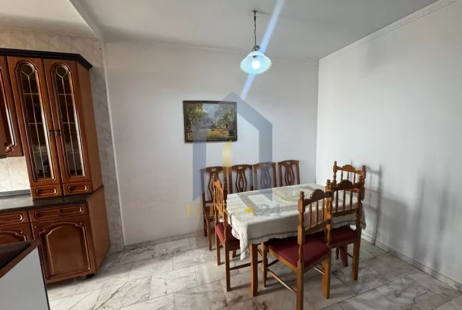 Casa in affitto 1+1 a Tirana - 450 Euro
