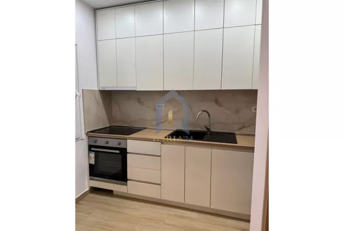 Shtepi me qera 1+1 ne Tirane - 600 Euro
