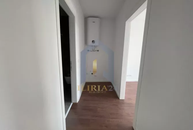 Business Property for Rent 1+1 in Tirana - 1,300 Euro