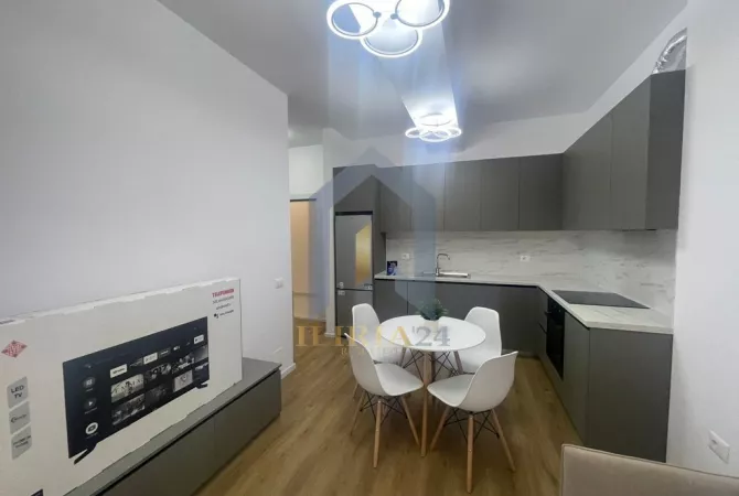 Shtepi me qera 1+1 ne Tirane - 450 Euro