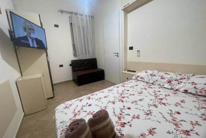 Shtepi me qera 1+1 ne Tirane - 450 Euro