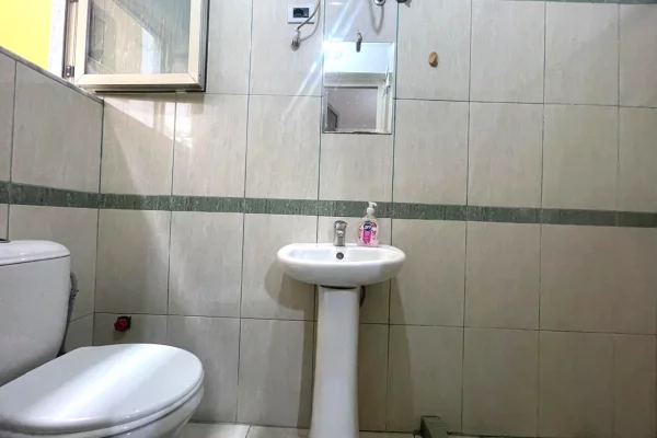 Shtepi me qera 1+1 ne Tirane - 450 Euro