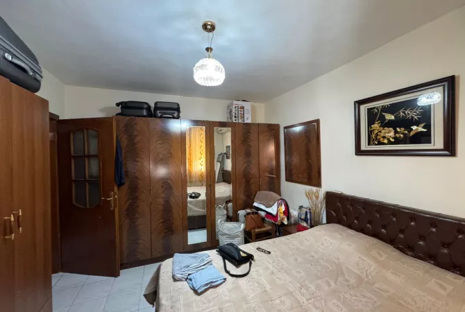 Casa in affitto 1+1 a Tirana - 450 Euro