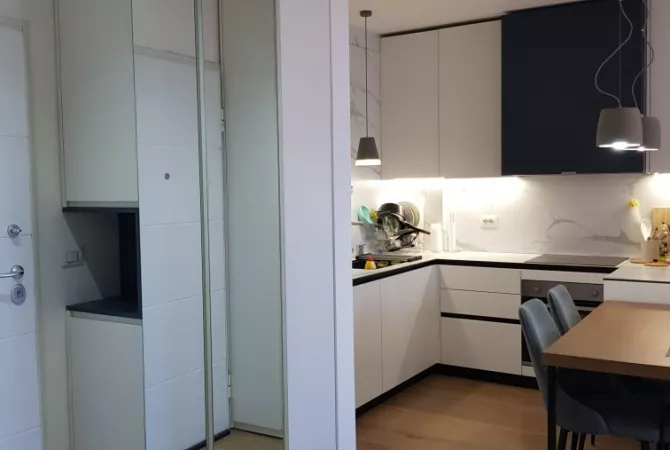 Shtepi me qera Apartament ne Tirane, 2+1, Mobilimi E mobiluar, Pagesa 800  Euro.